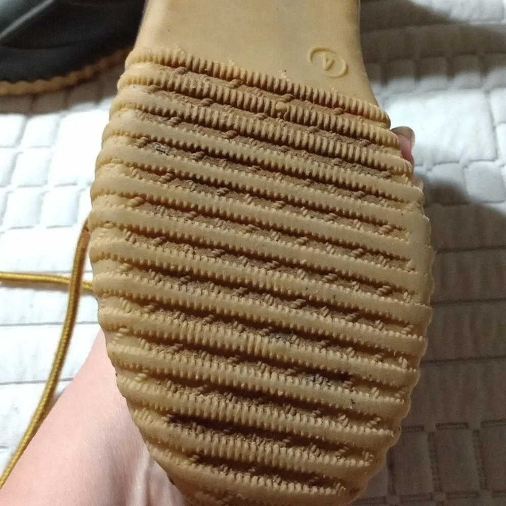 Canyon Creek size 4 youth boots